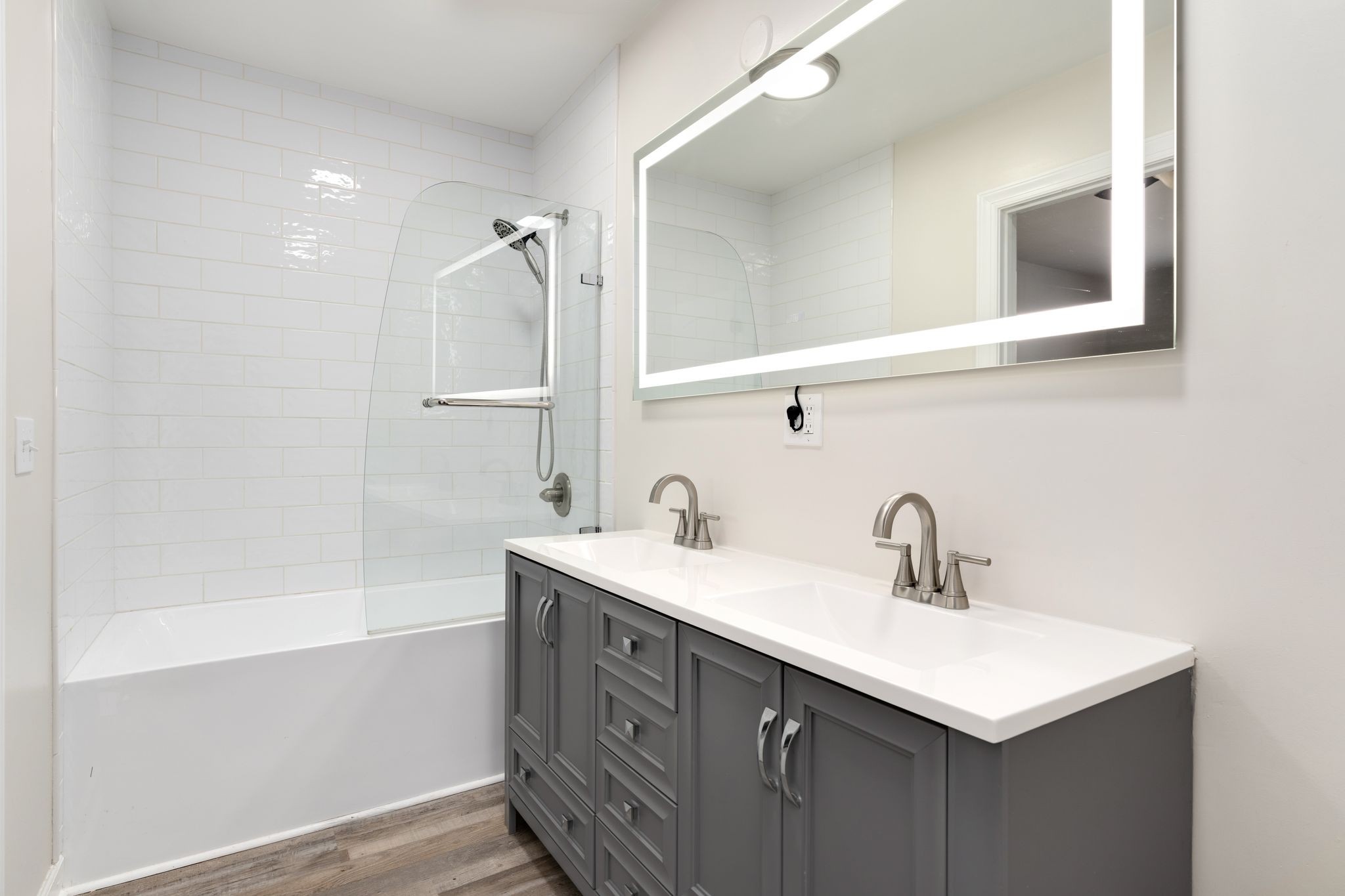 Image 15 of 35 For 15083 43rd Terrace Road