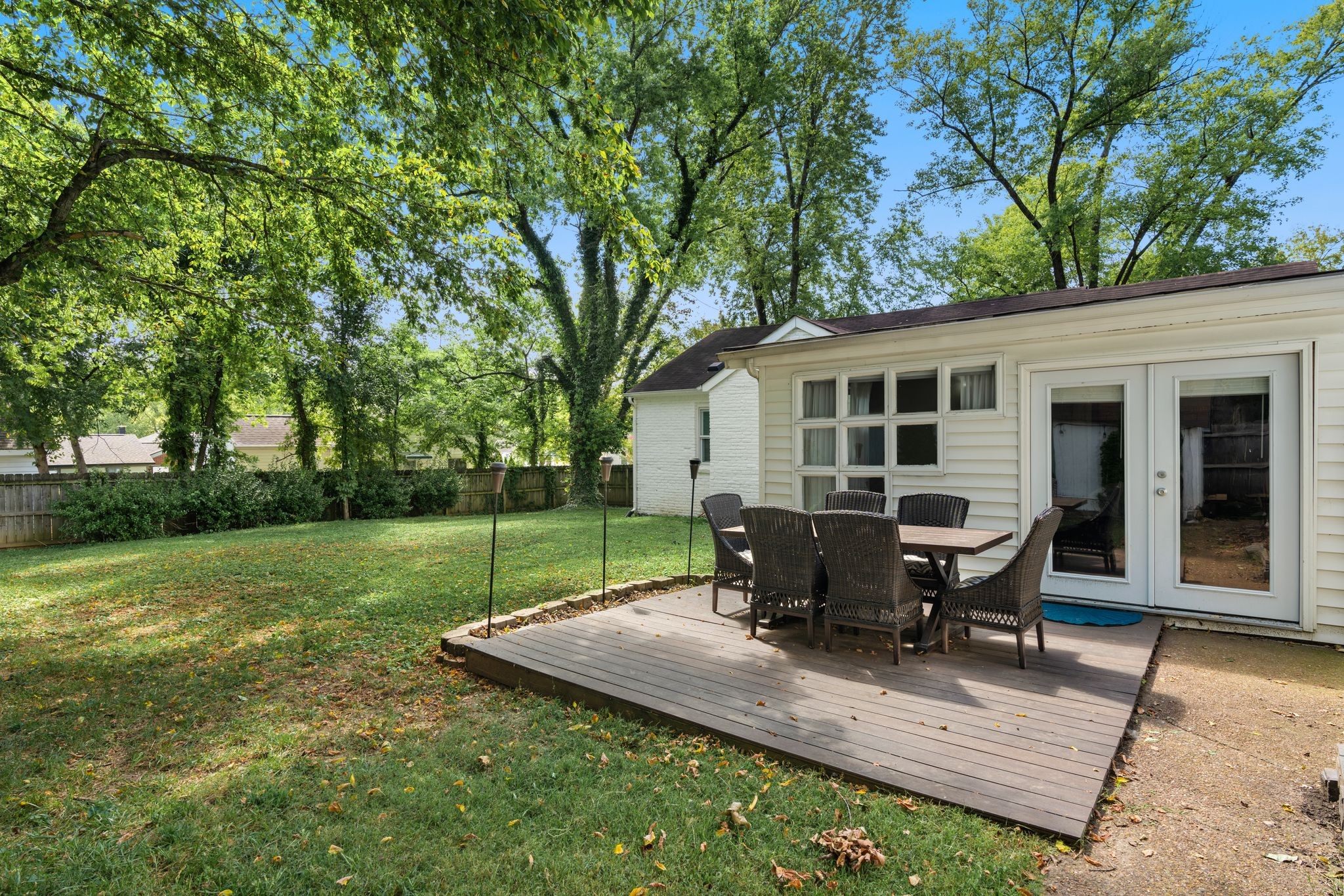Image 18 of 35 For 15083 43rd Terrace Road