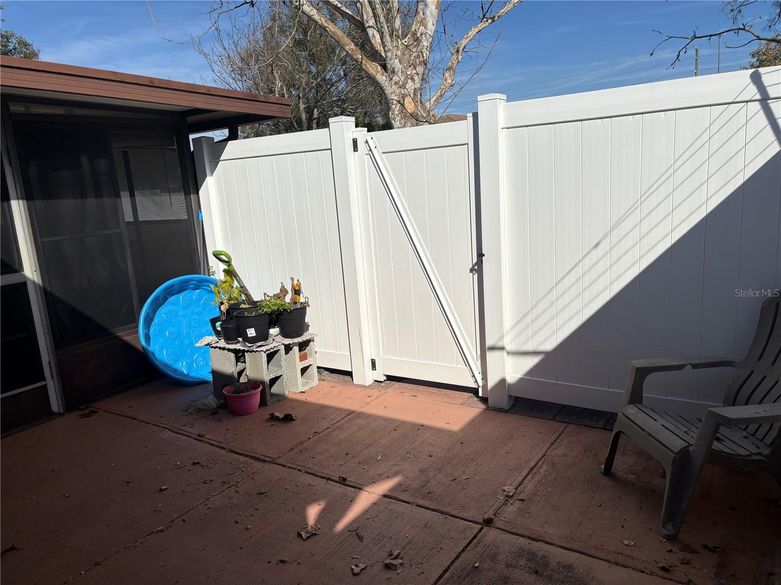 Image 31 of 35 For 15083 43rd Terrace Road