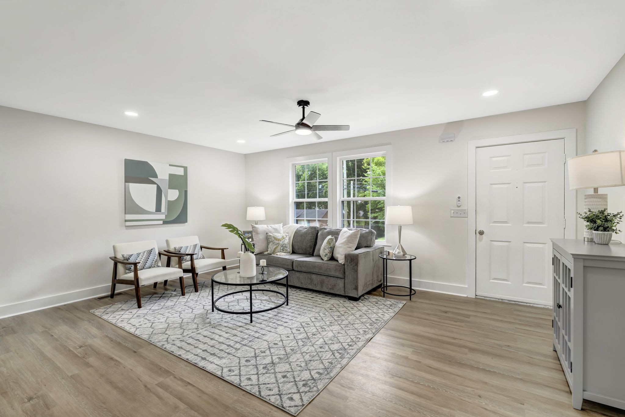 Image 6 of 27 For 9014 96th Terrace