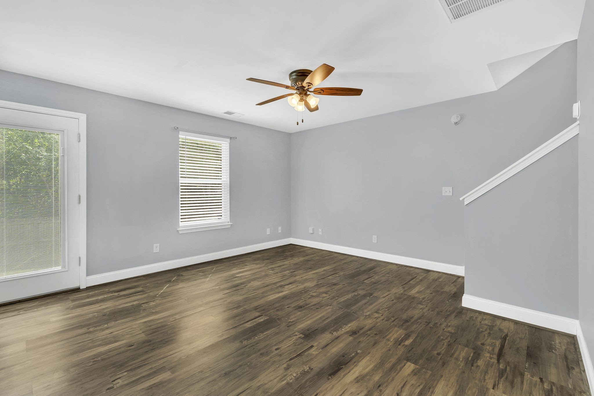 Image 7 of 11 For 3212 46th Avenue
