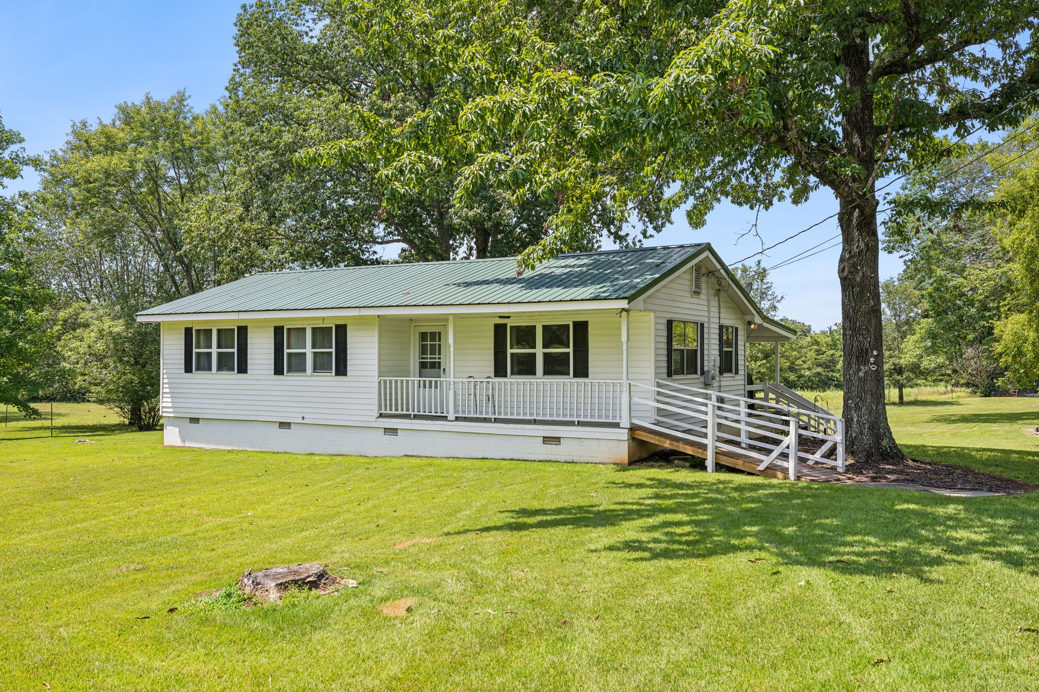 Image 11 of 29 For 4760 39th Street Road