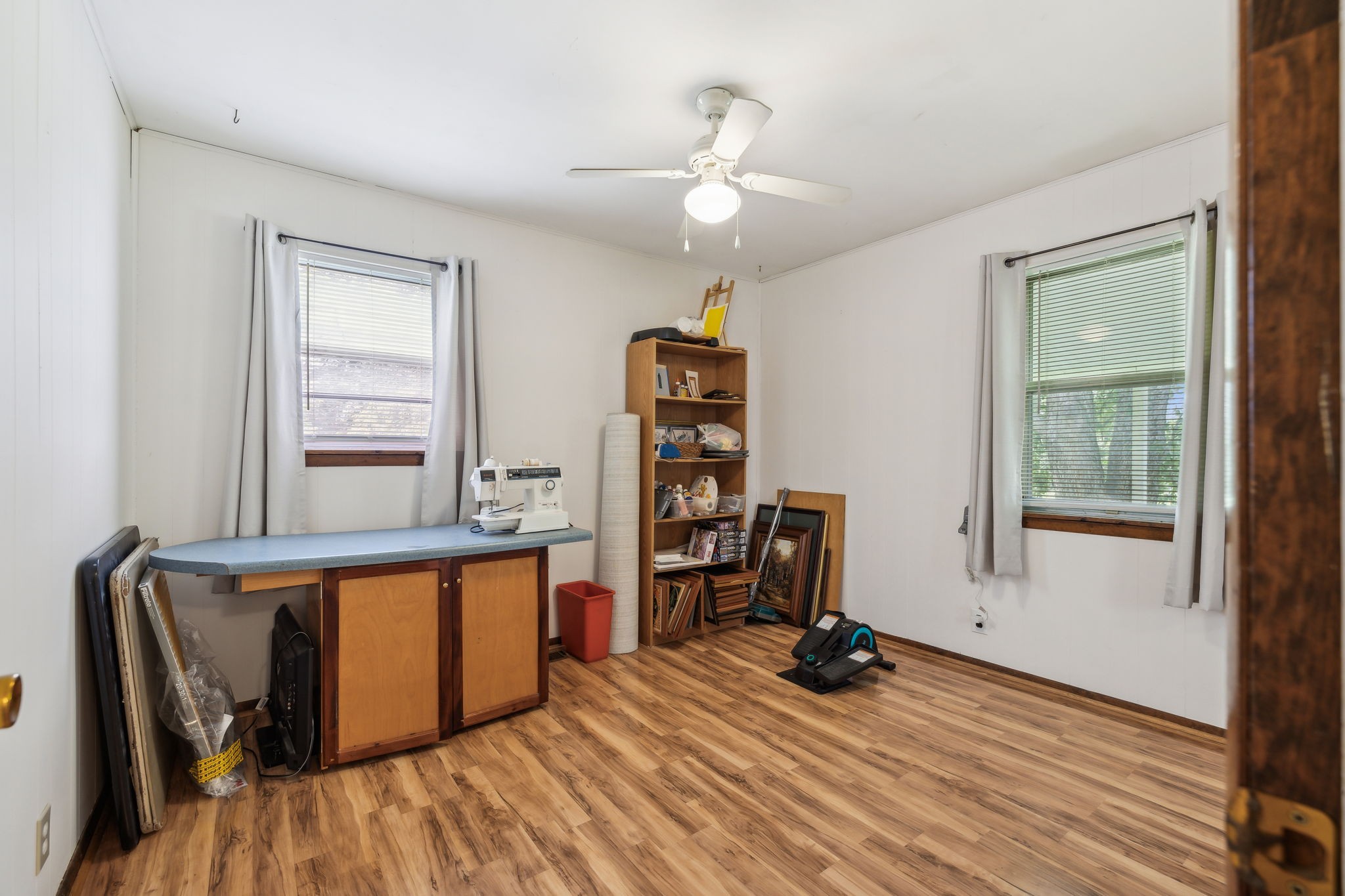 Image 18 of 29 For 4760 39th Street Road