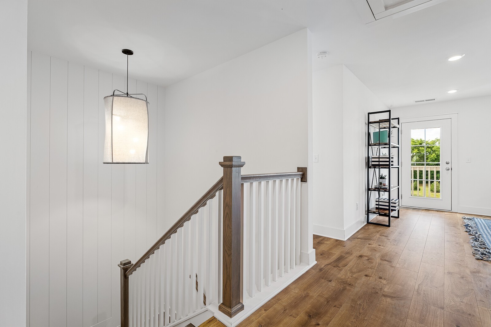 Image 33 of 48 For 7123 Tallwood Dr