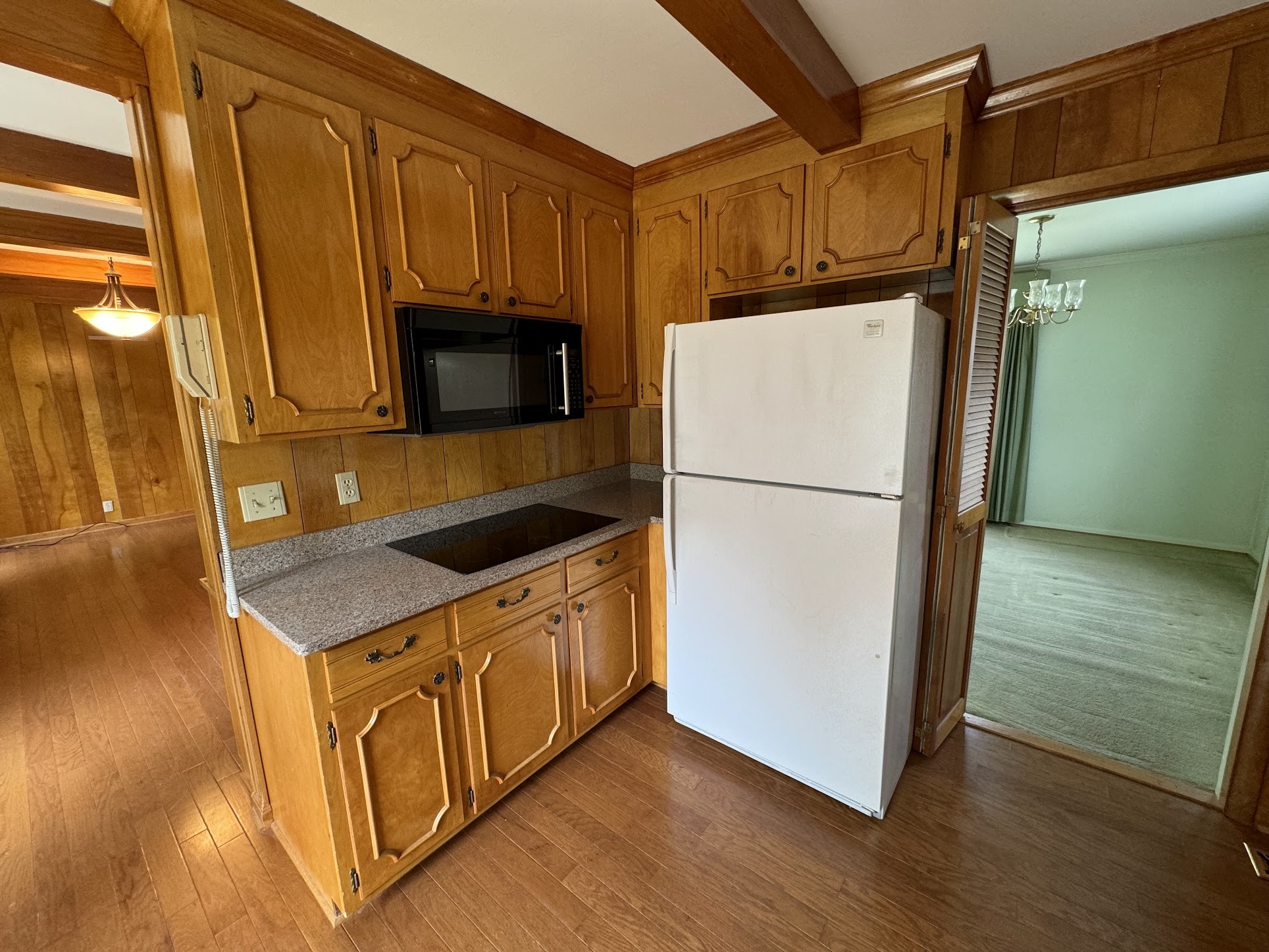 Image 10 of 76 For 7451 111th Place