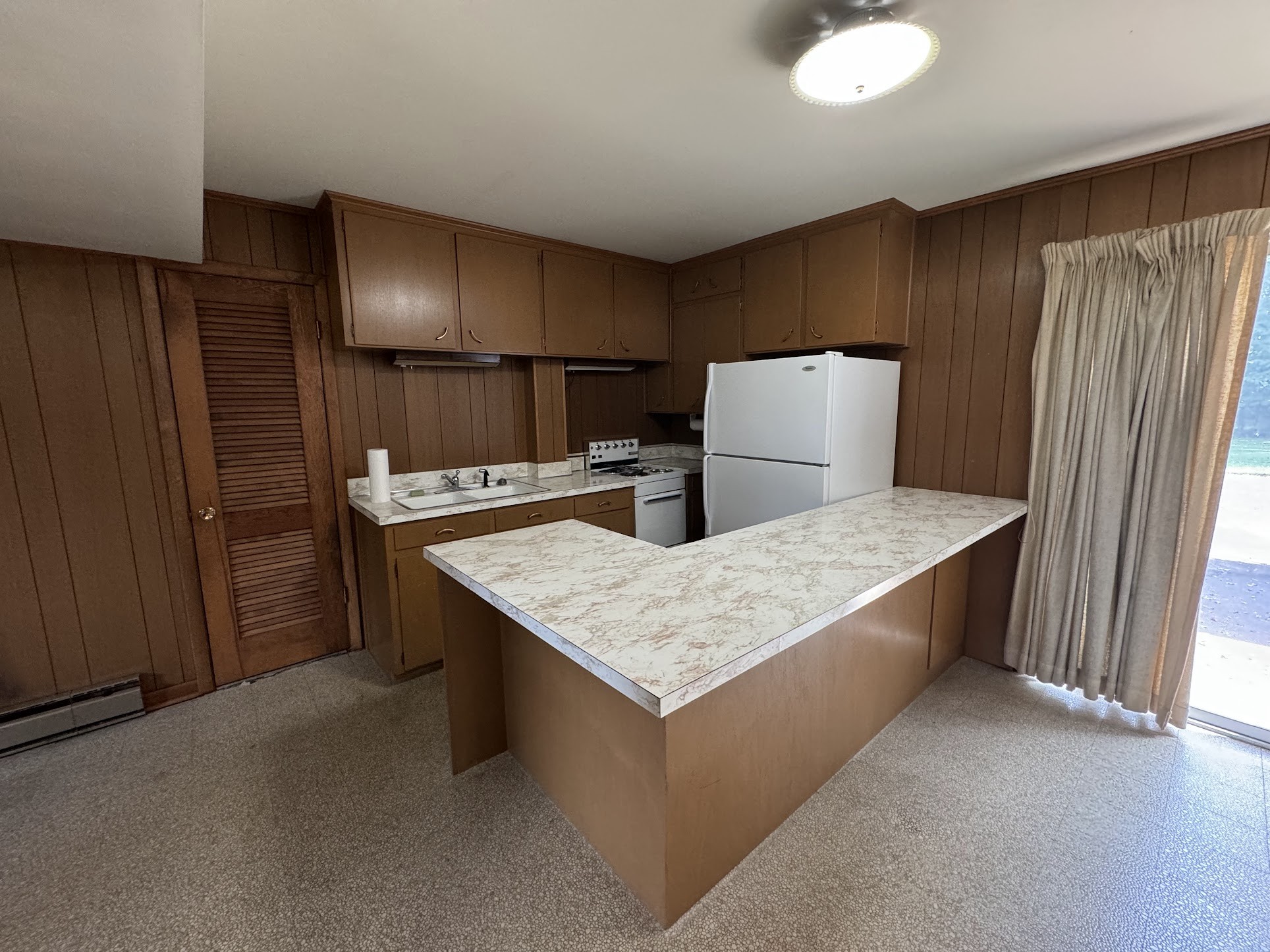 Image 30 of 76 For 7451 111th Place