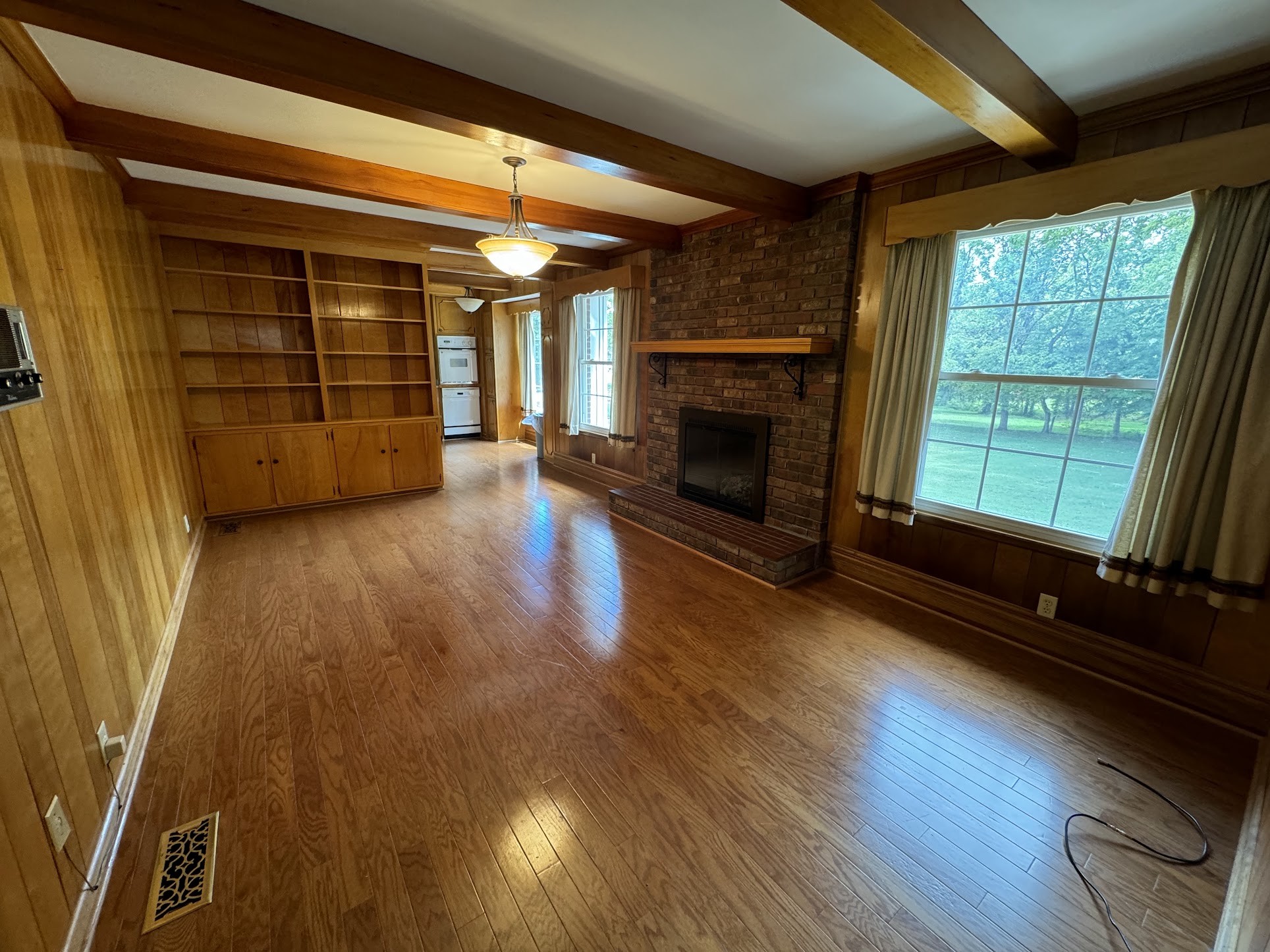 Image 7 of 76 For 7451 111th Place