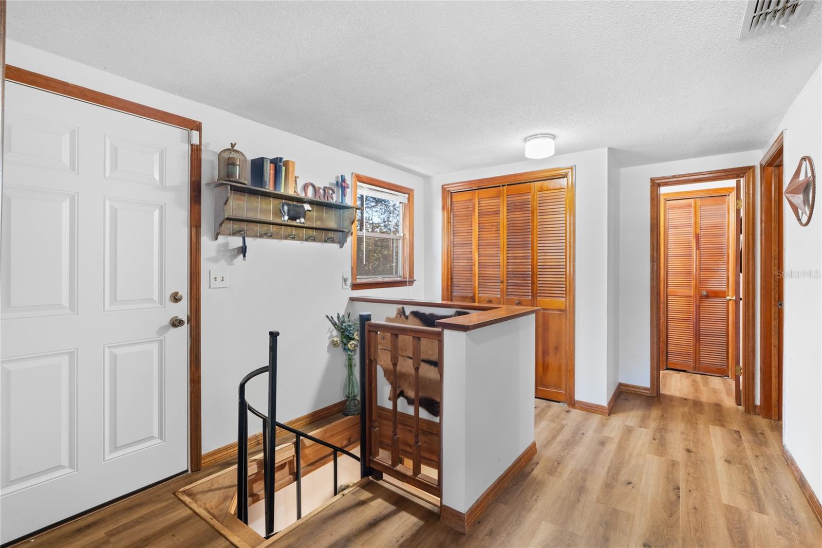 Image 11 of 36 For 5120 Marge Lane