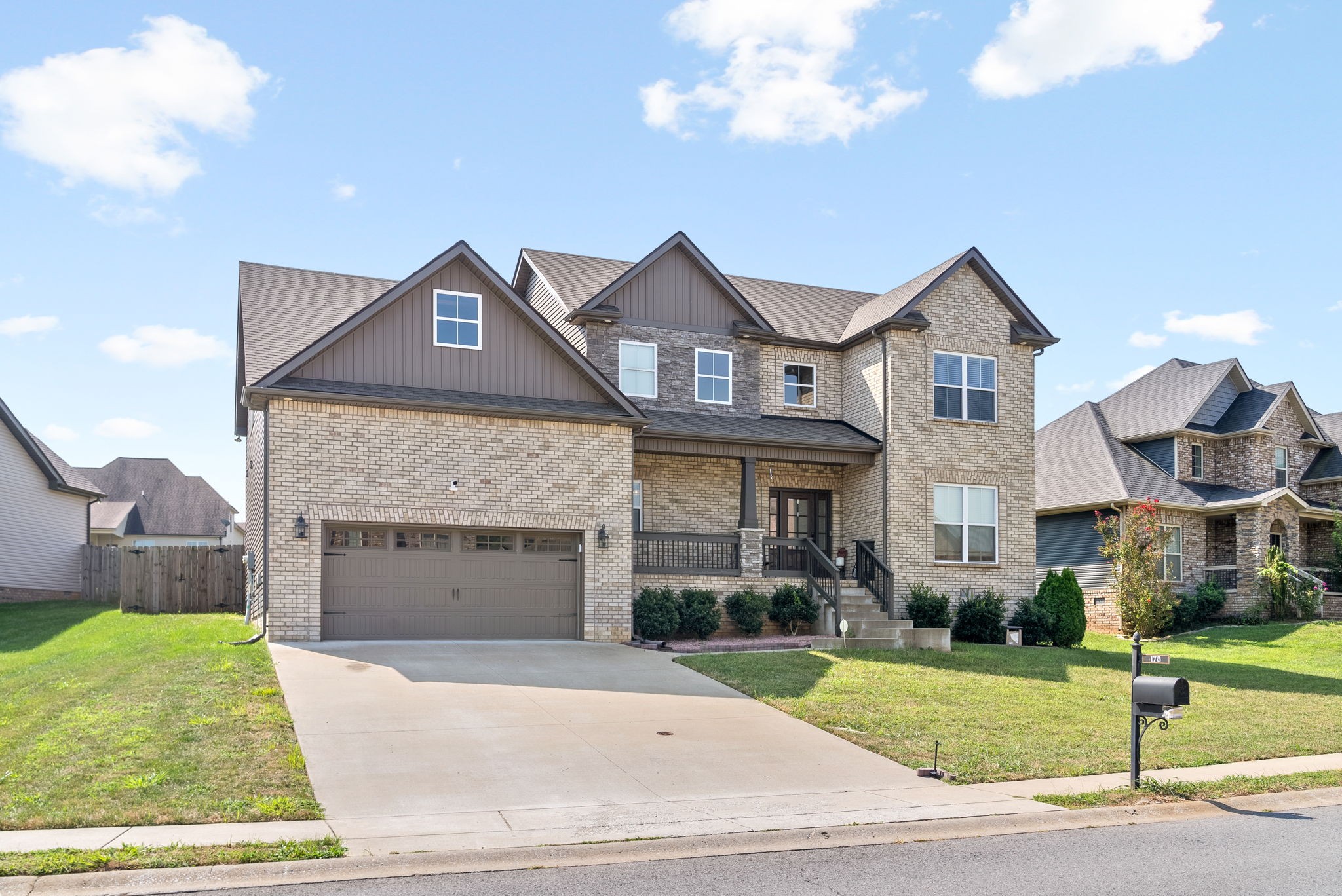 Image 2 of 51 For 1 Diamond Cove Place