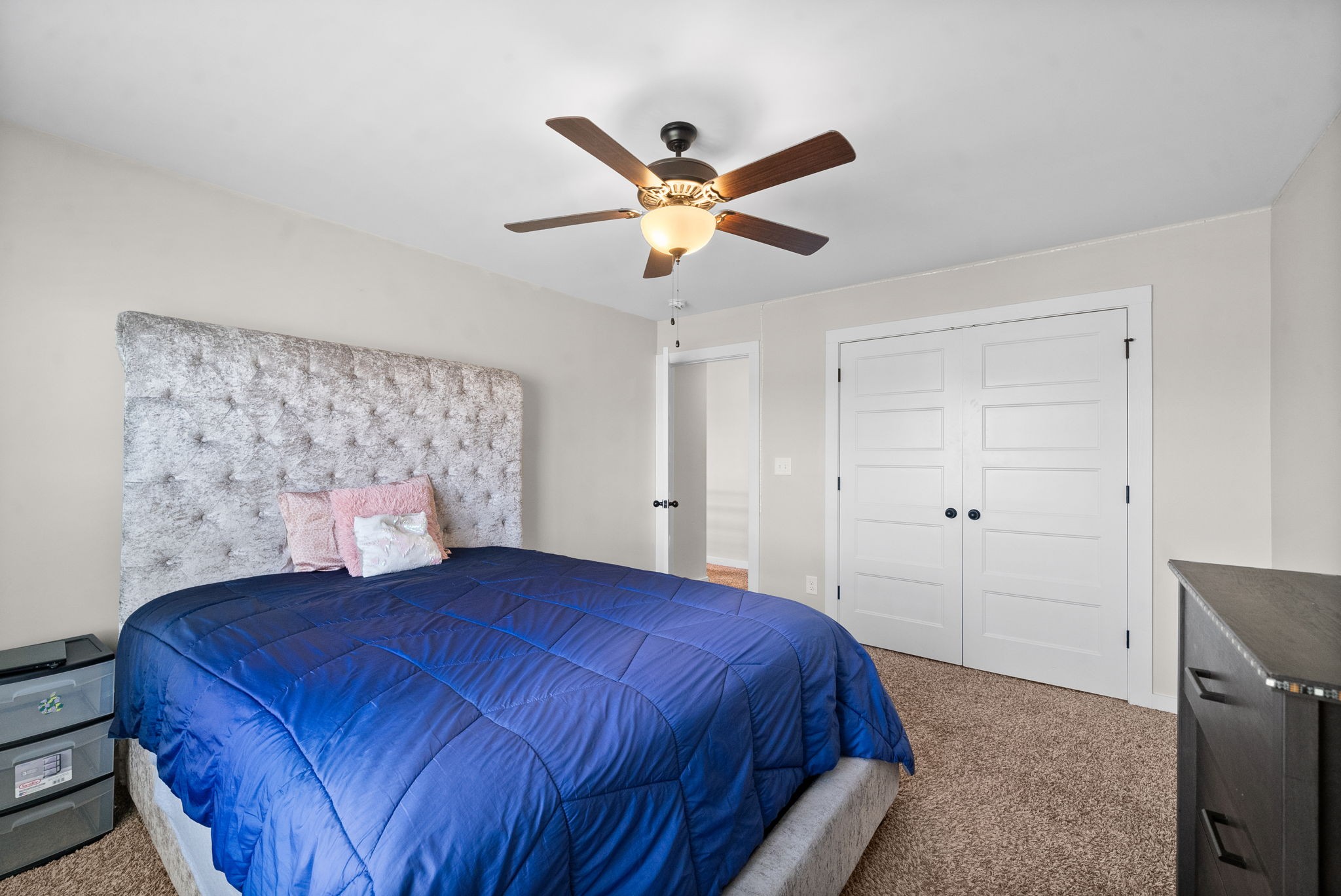 Image 32 of 51 For 1 Diamond Cove Place