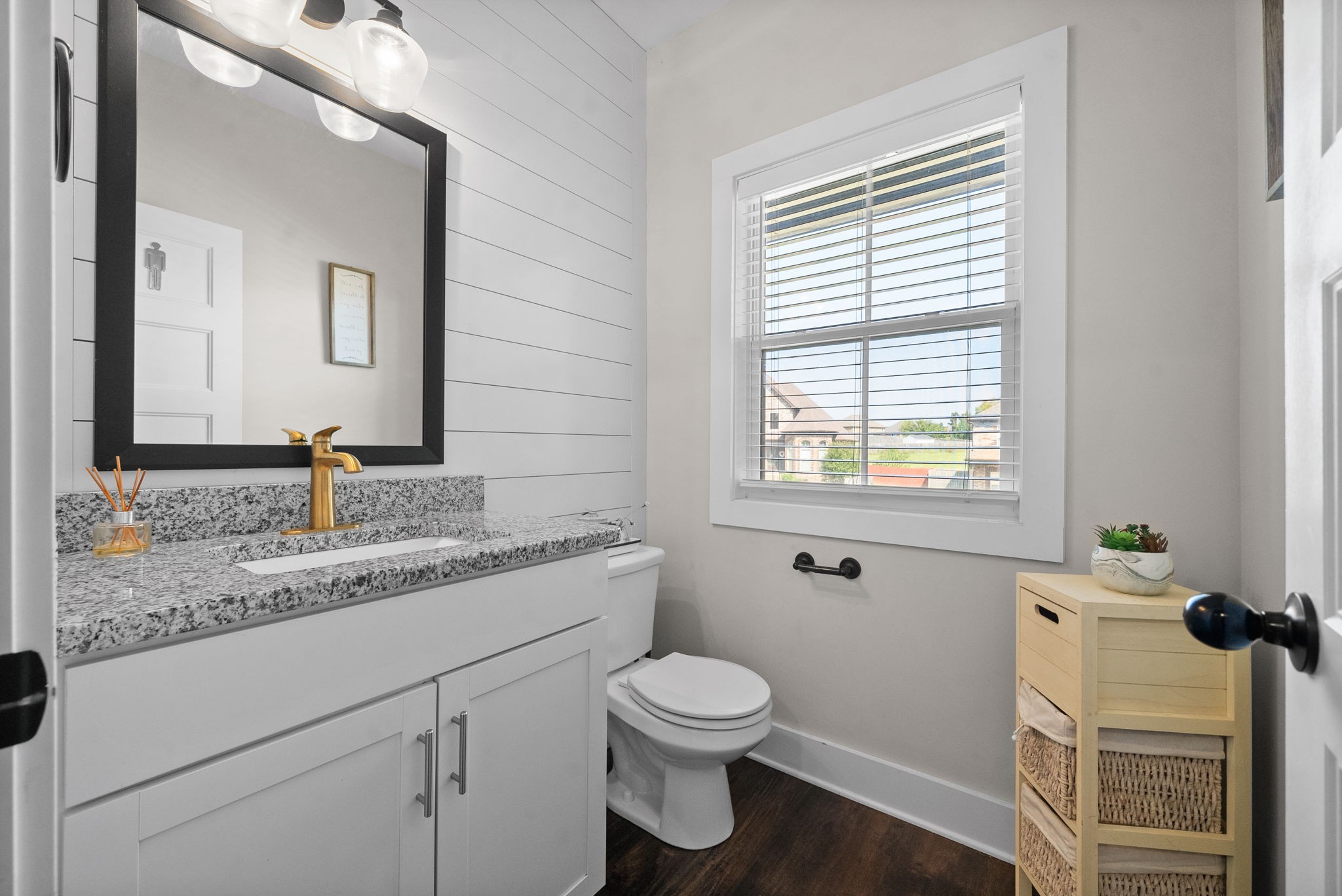 Image 34 of 51 For 1 Diamond Cove Place