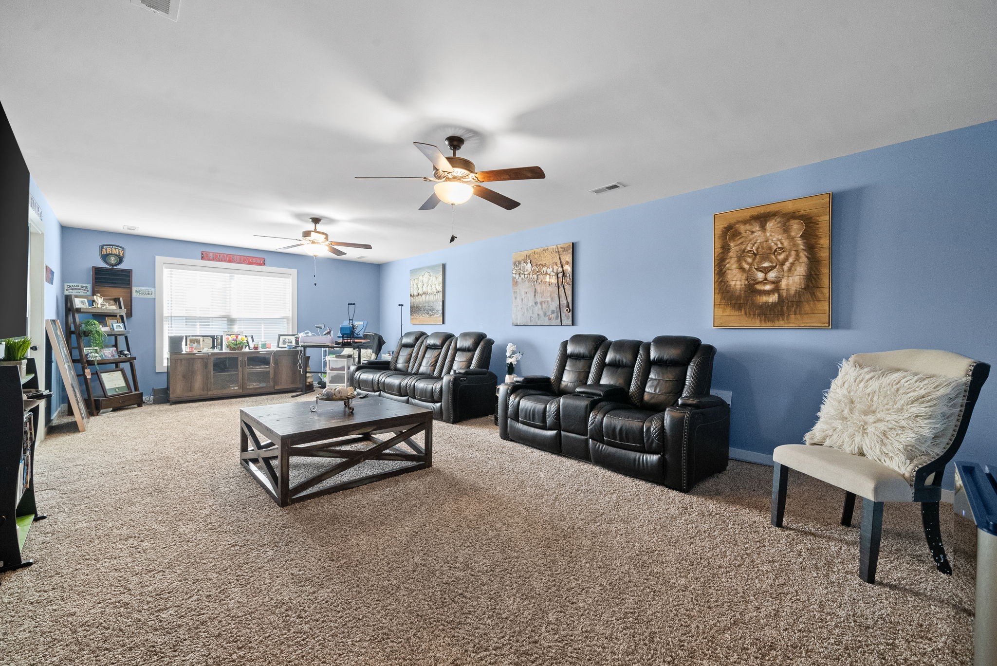 Image 38 of 51 For 1 Diamond Cove Place