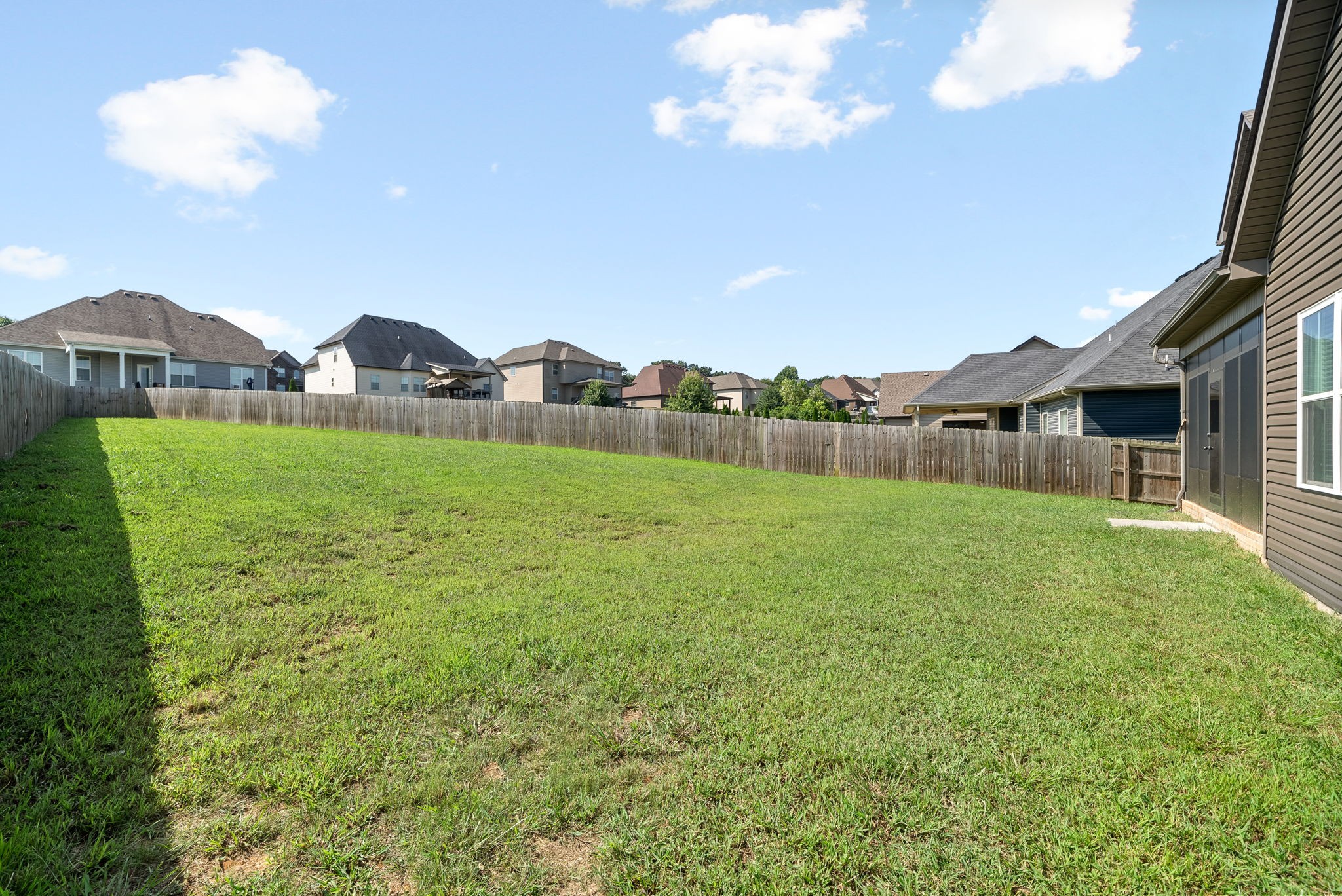 Image 44 of 51 For 1 Diamond Cove Place
