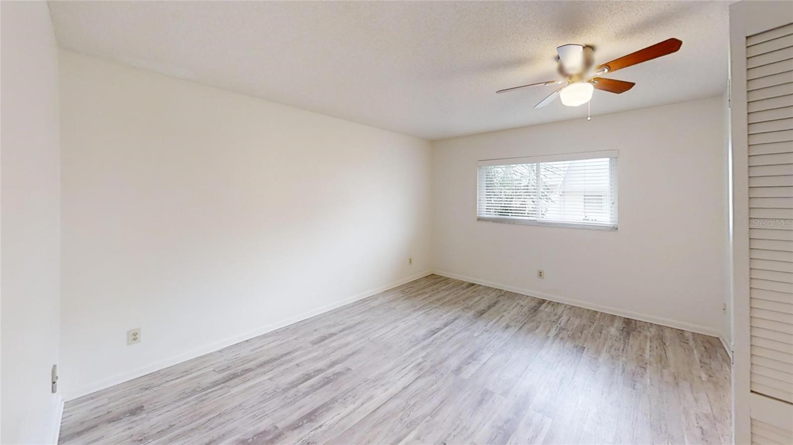 Image 12 of 21 For 9286 89th Court Road D