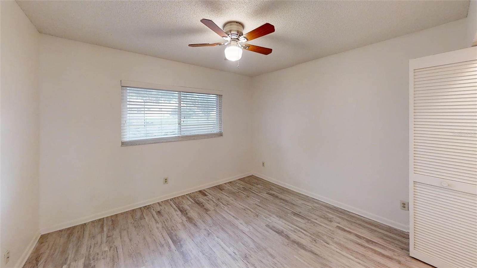 Image 16 of 21 For 9286 89th Court Road D