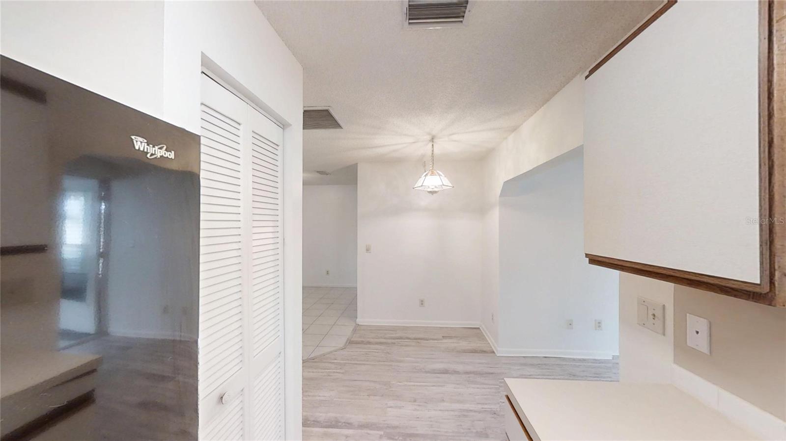 Image 7 of 21 For 9286 89th Court Road D