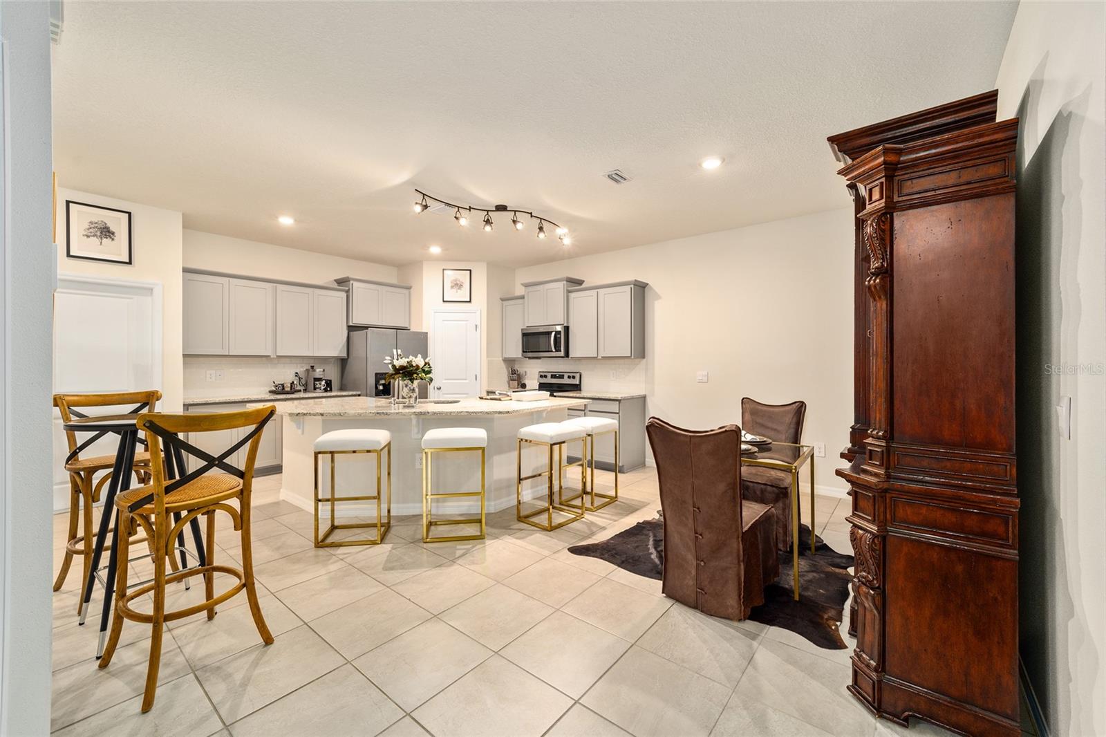 Image 8 of 63 For 5279 48th Place
