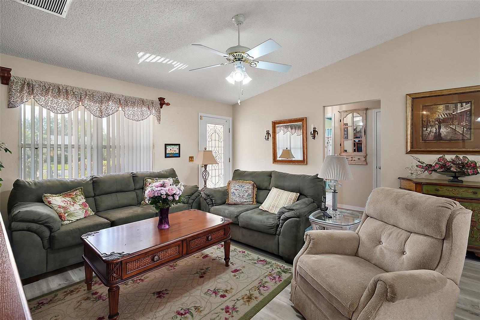 Image 4 of 25 For 2538 Privada Drive