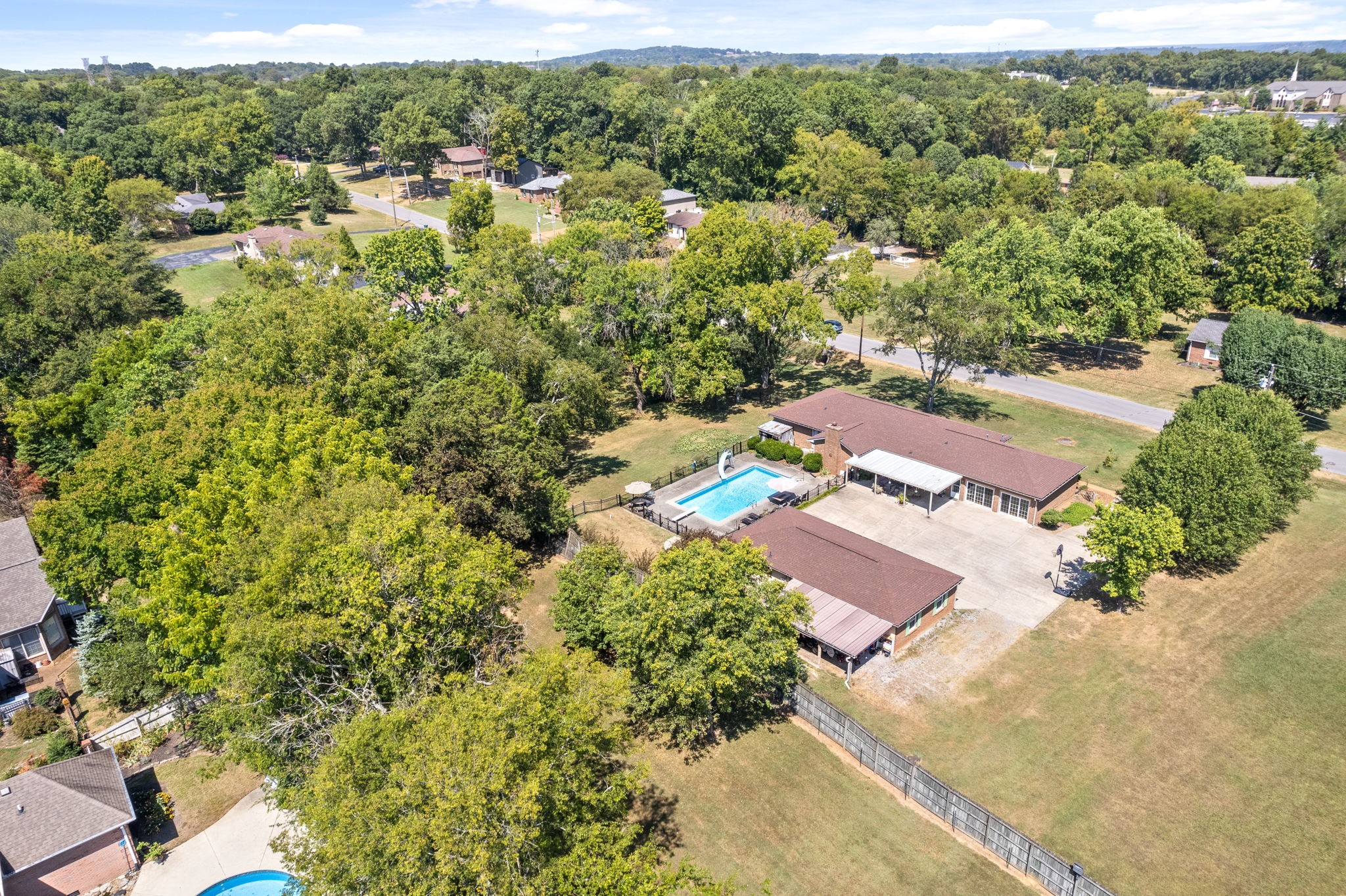 Image 4 of 18 For 7128 113th Lane