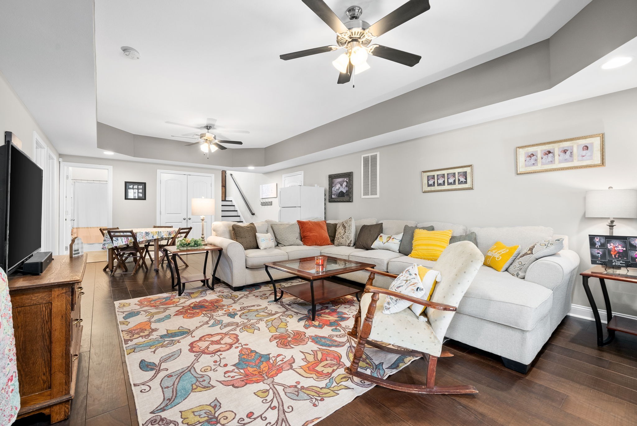 Image 30 of 41 For 912 Chula Court
