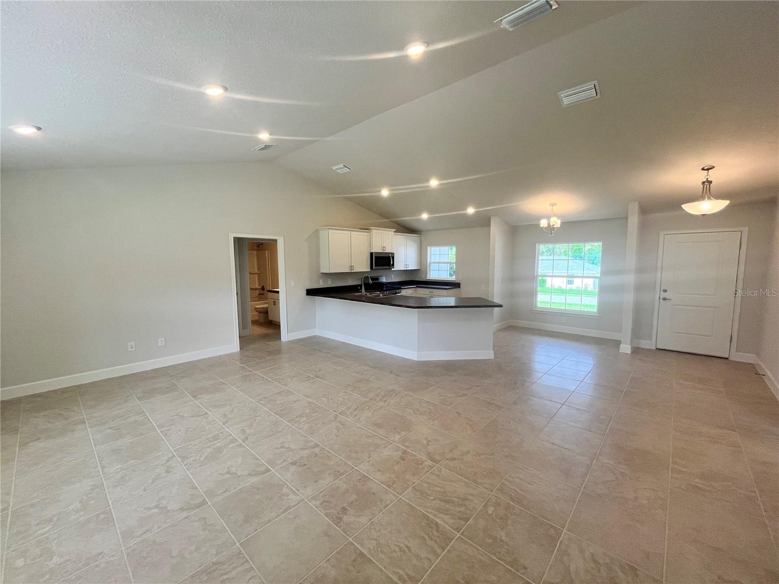 Image 8 of 16 For 15864 98th Terrace