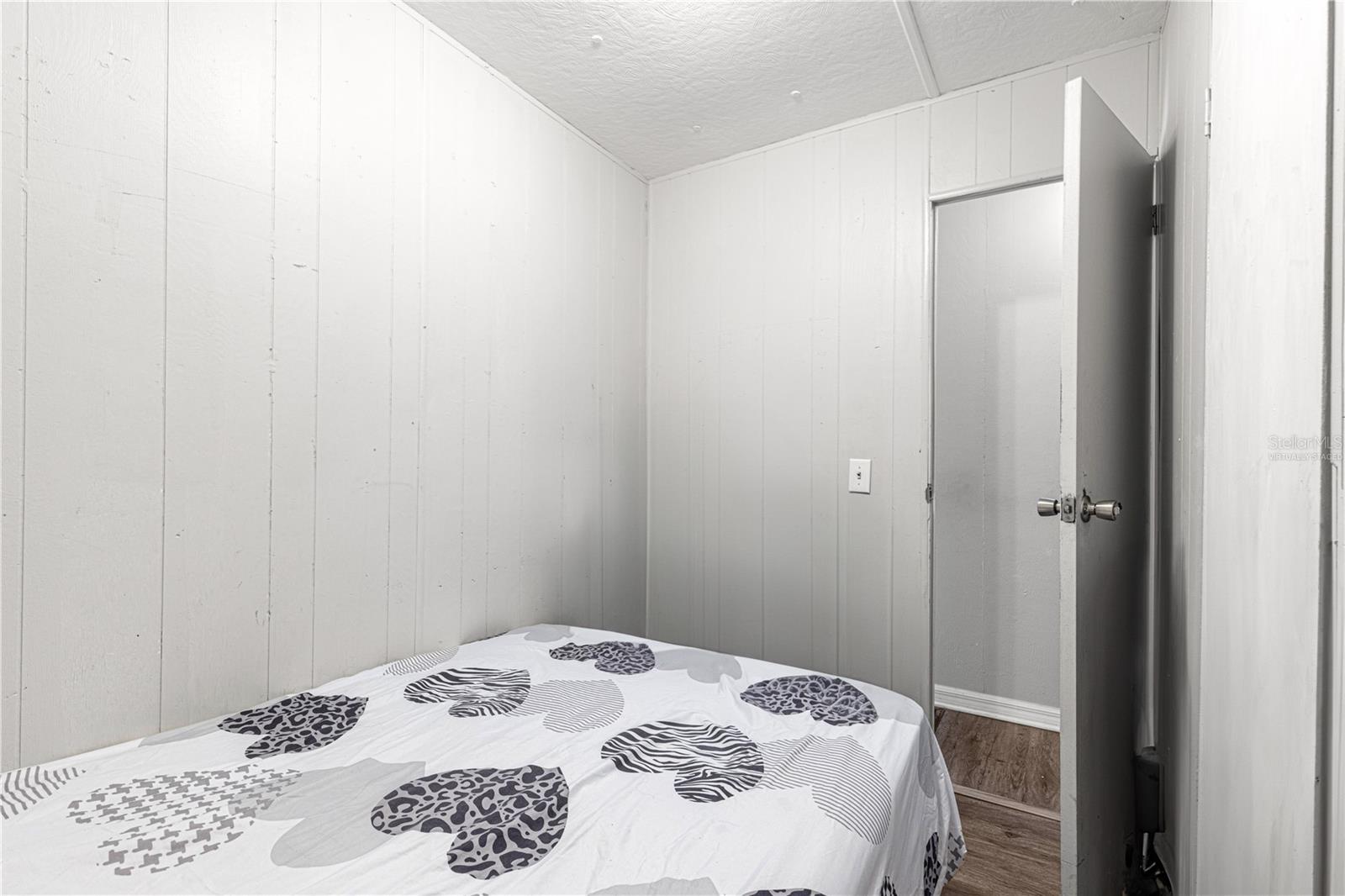 Image 10 of 16 For 9175 35th Ct