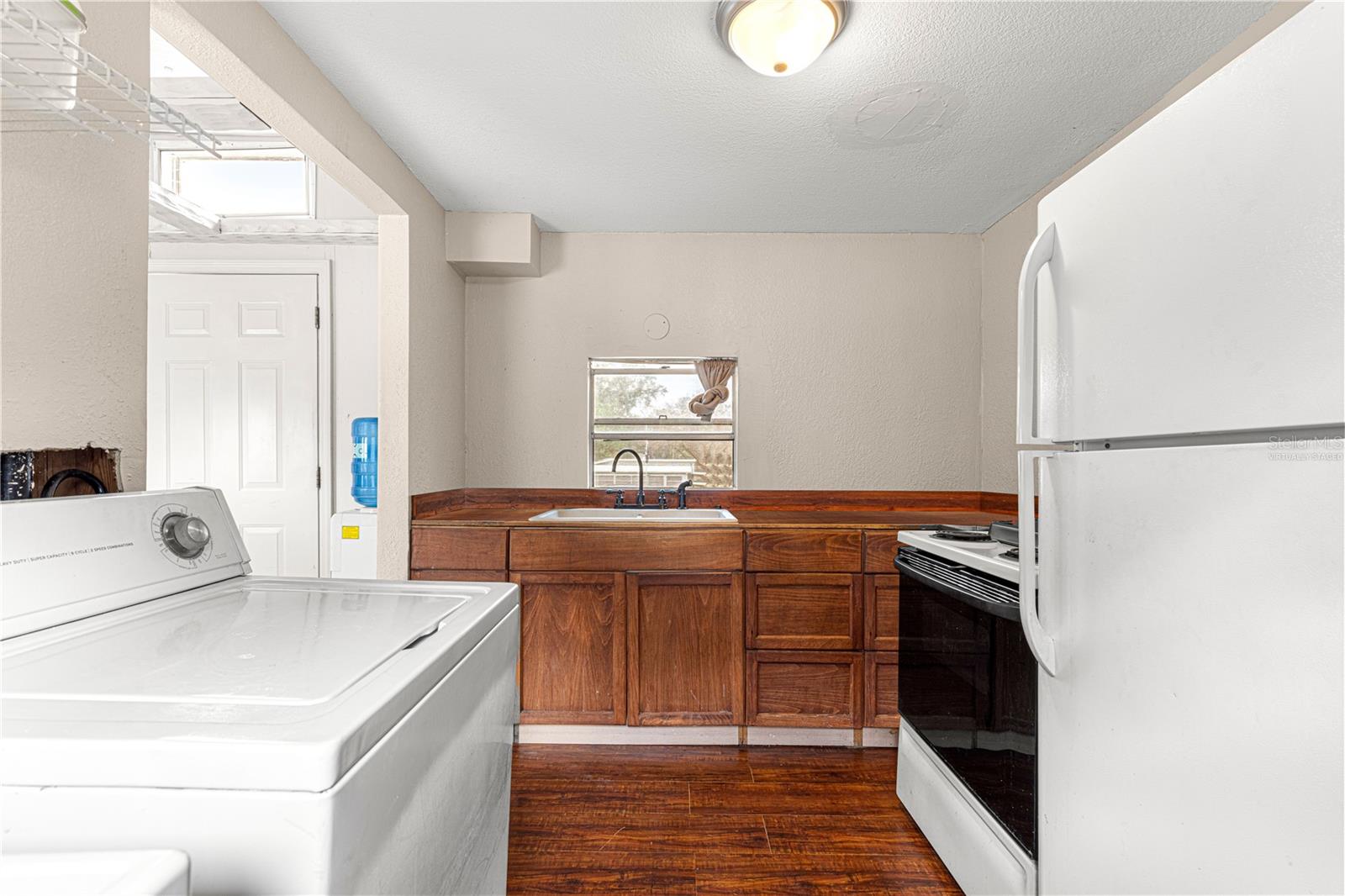Image 8 of 16 For 9175 35th Ct