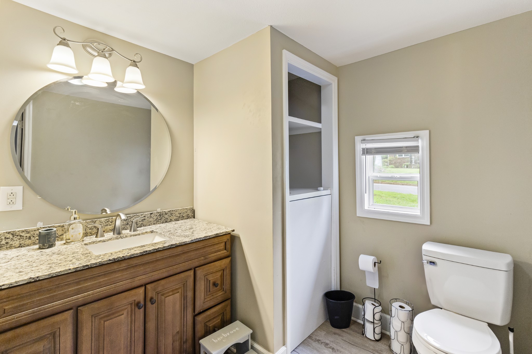 Image 17 of 45 For 9750 179th Place