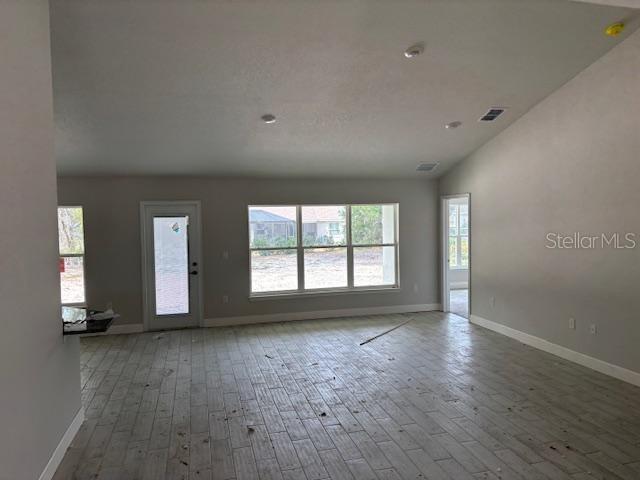 Image 4 of 17 For 6644 179th Avenue Road