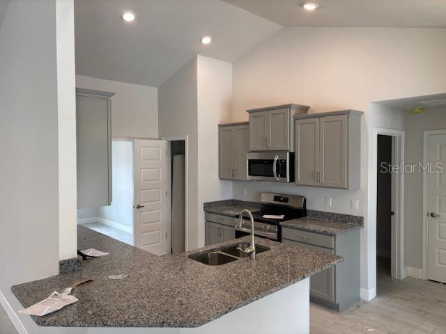 Image 5 of 17 For 6644 179th Avenue Road
