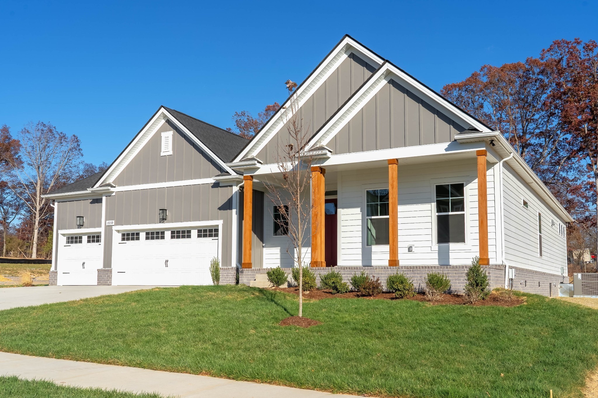 Image 3 of 61 For 5080 Gainesville Road