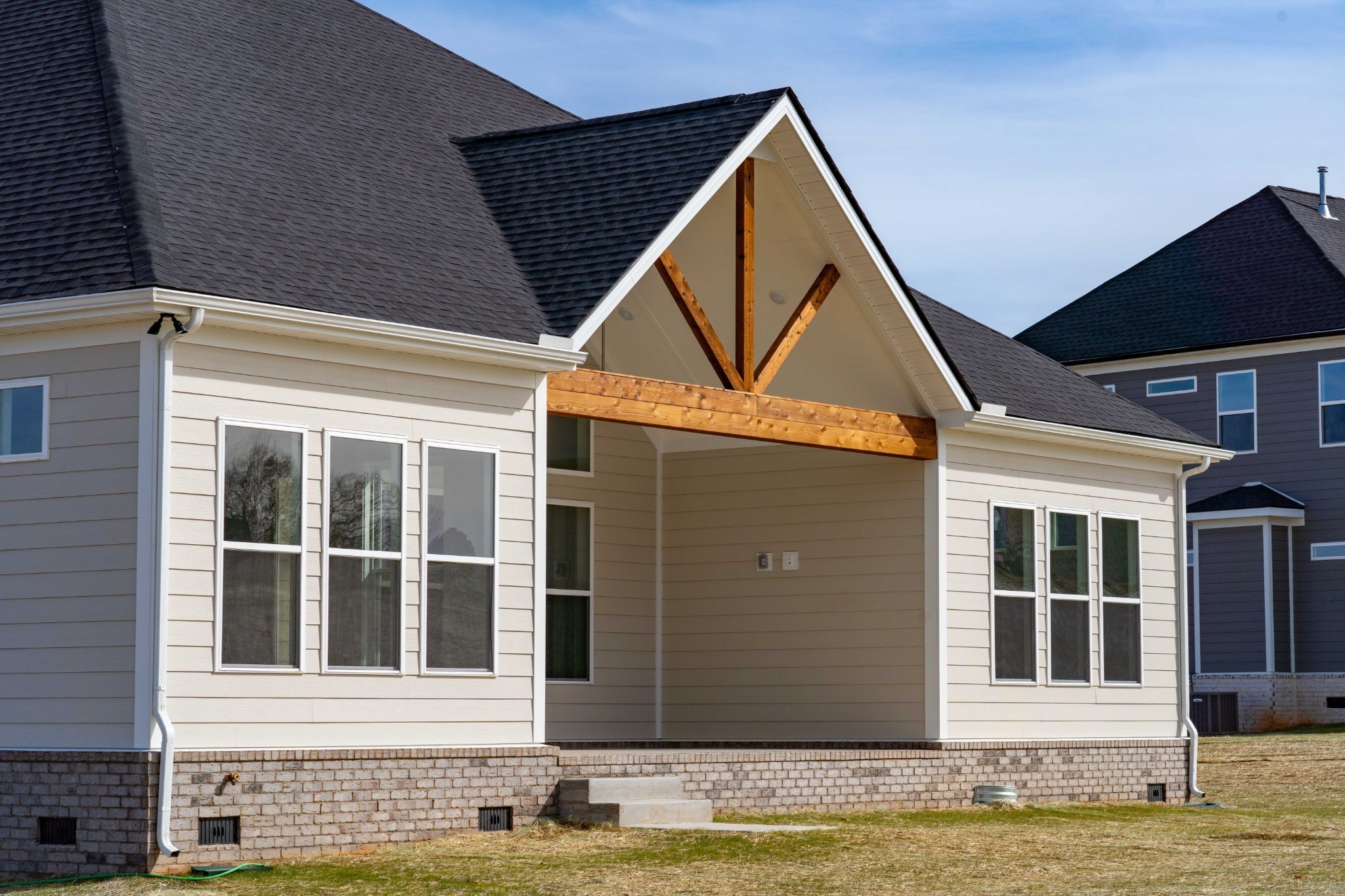 Image 4 of 61 For 5080 Gainesville Road