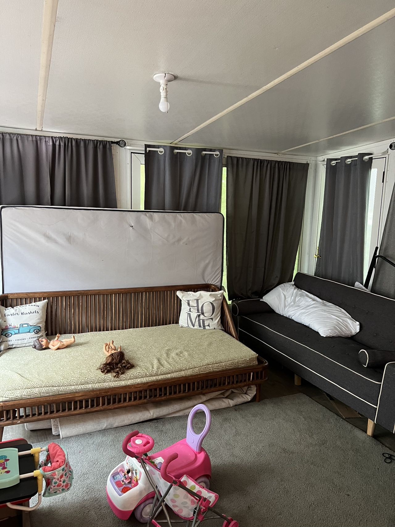 Image 11 of 27 For 21615 Raintree Street
