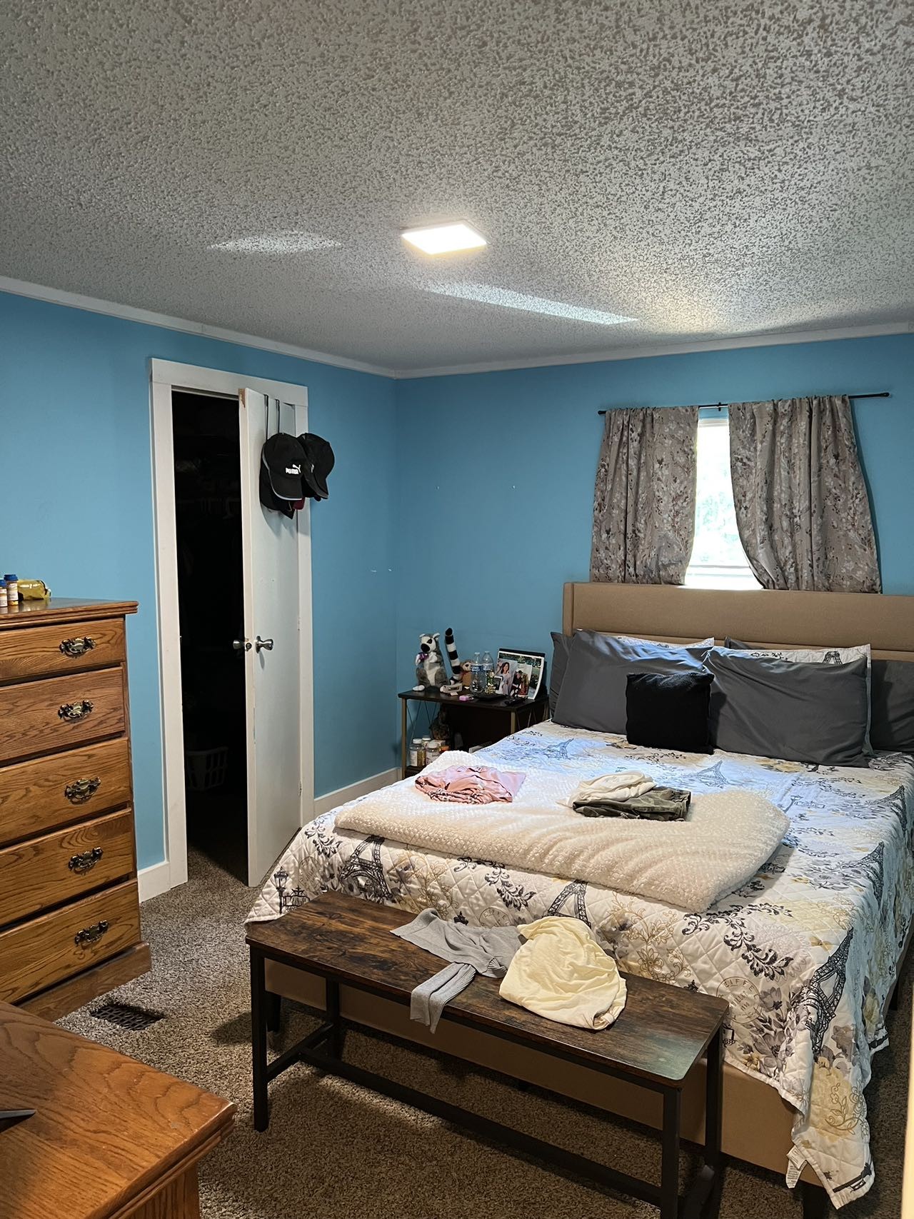 Image 4 of 27 For 21615 Raintree Street