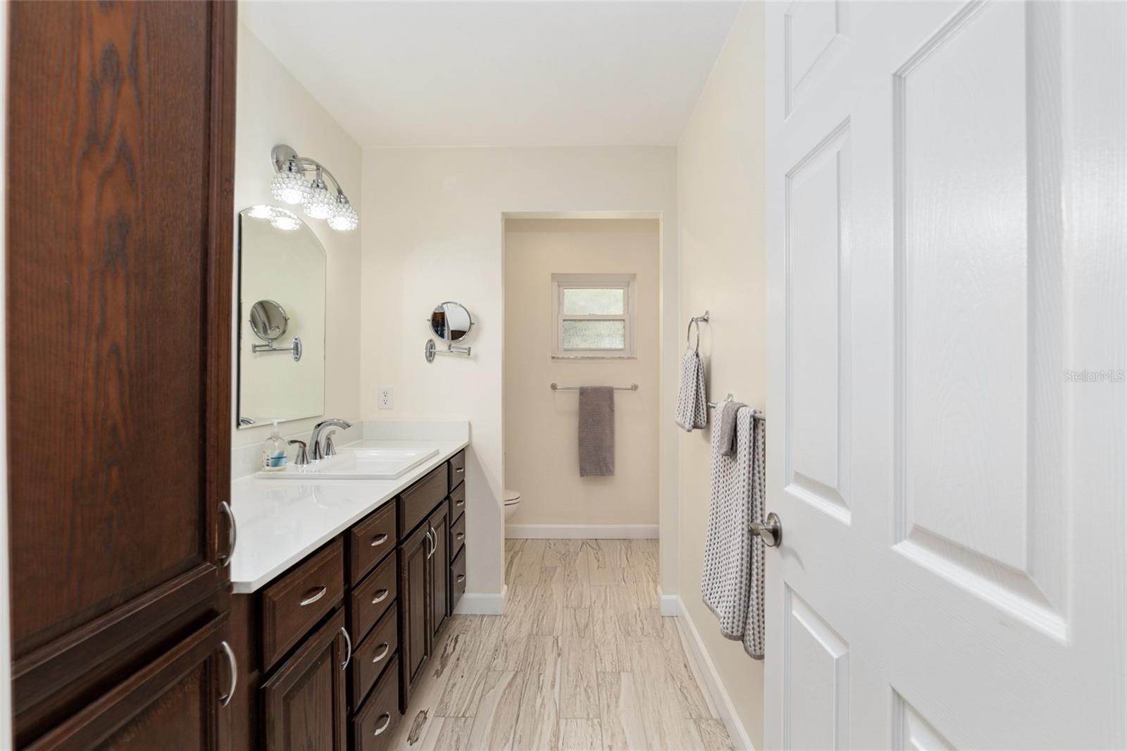 Image 22 of 43 For 9504 97th Lane B