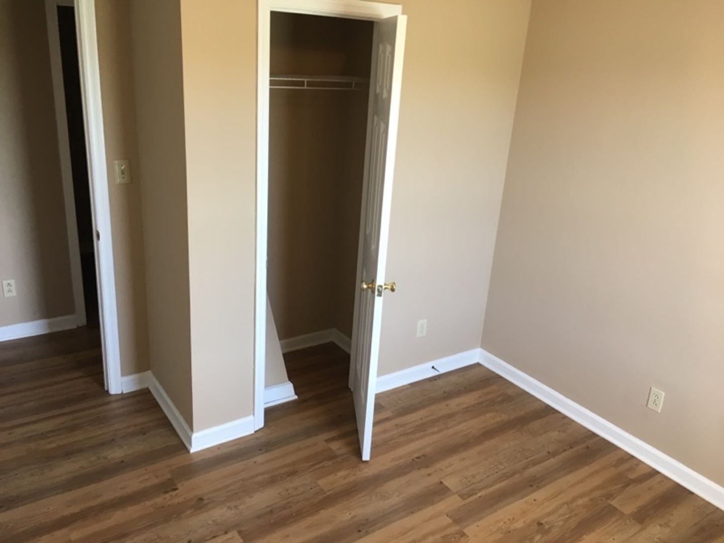 Image 6 of 43 For 9504 97th Lane B