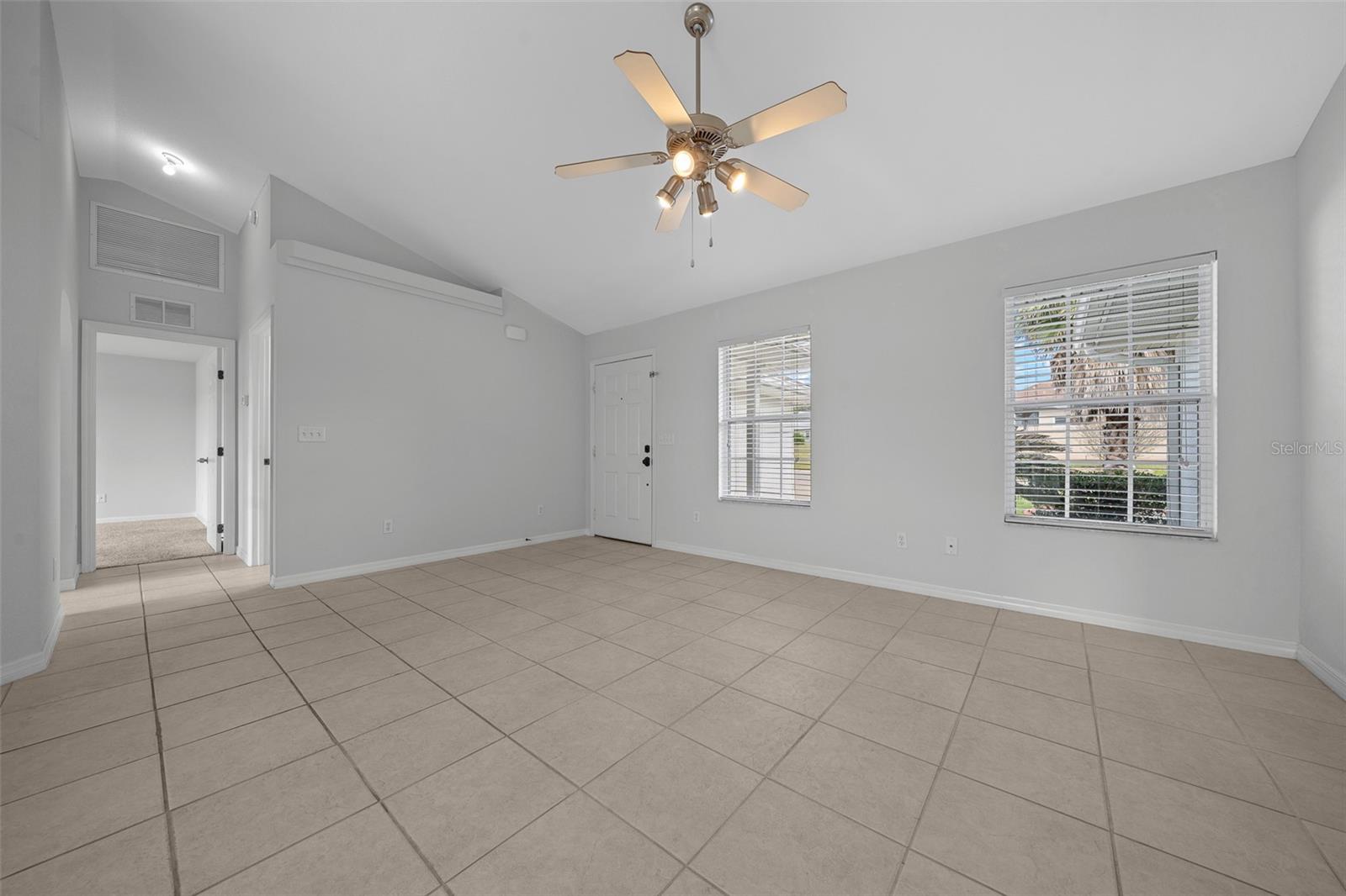Image 11 of 37 For 17799 125th Circle