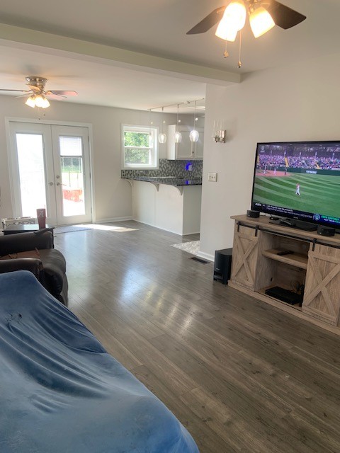 Image 11 of 28 For 5040 35th Street