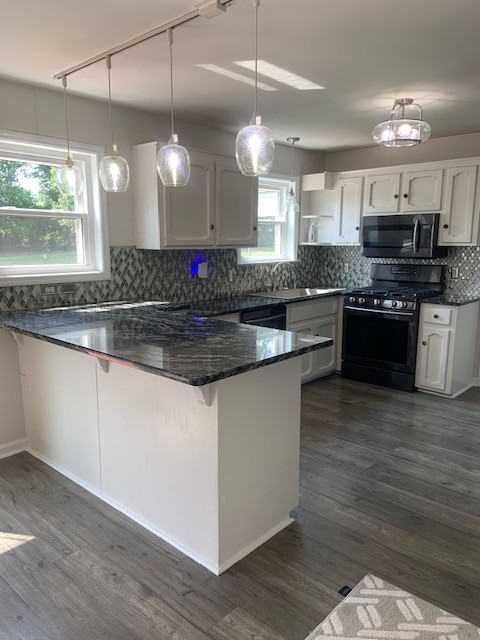 Image 3 of 28 For 5040 35th Street