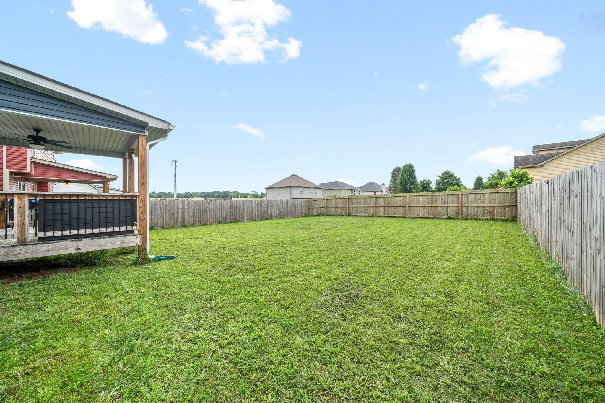 Image 37 of 47 For 2399 53rd Avenue Road