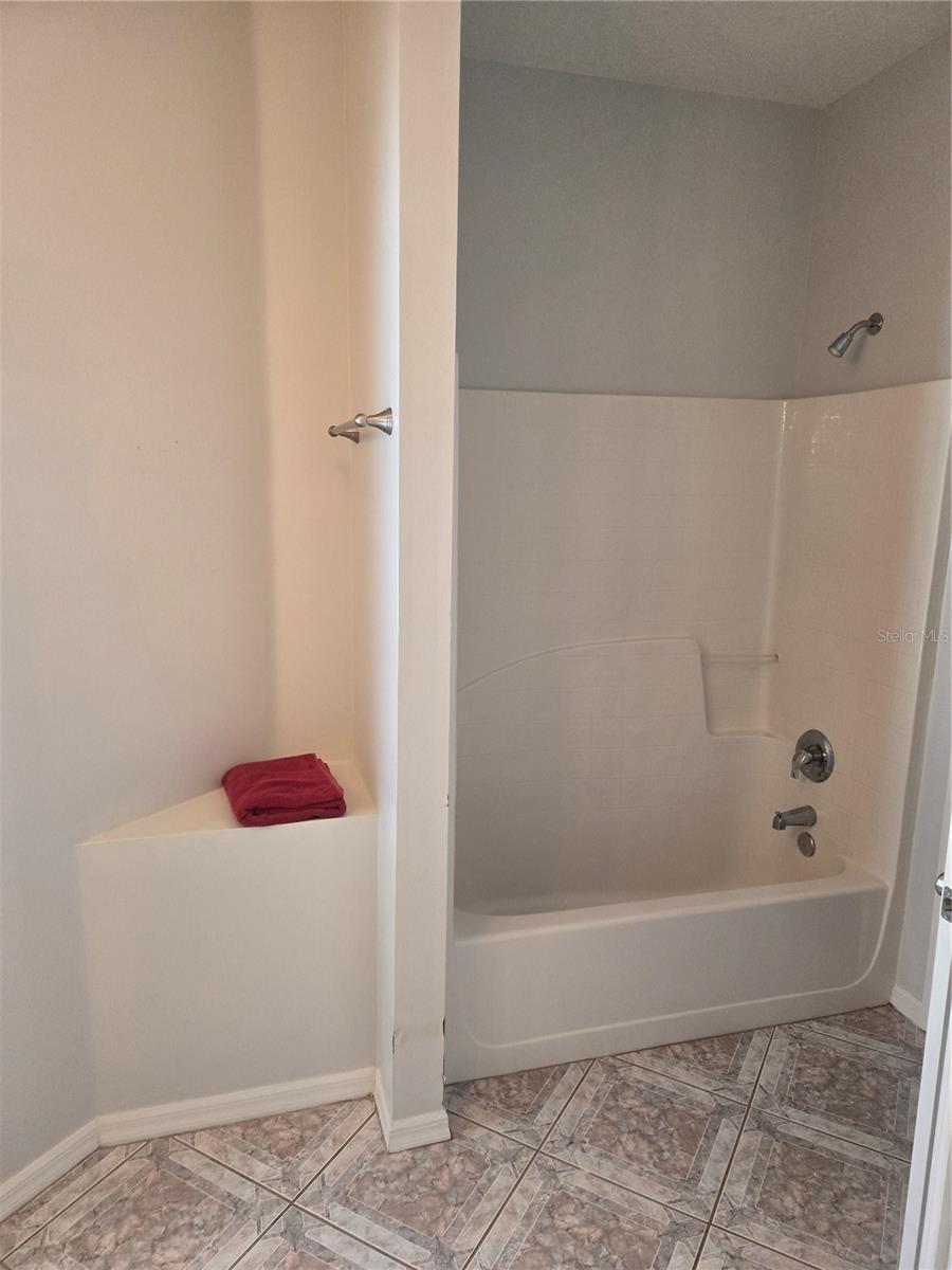Image 15 of 17 For 2637 27th Street