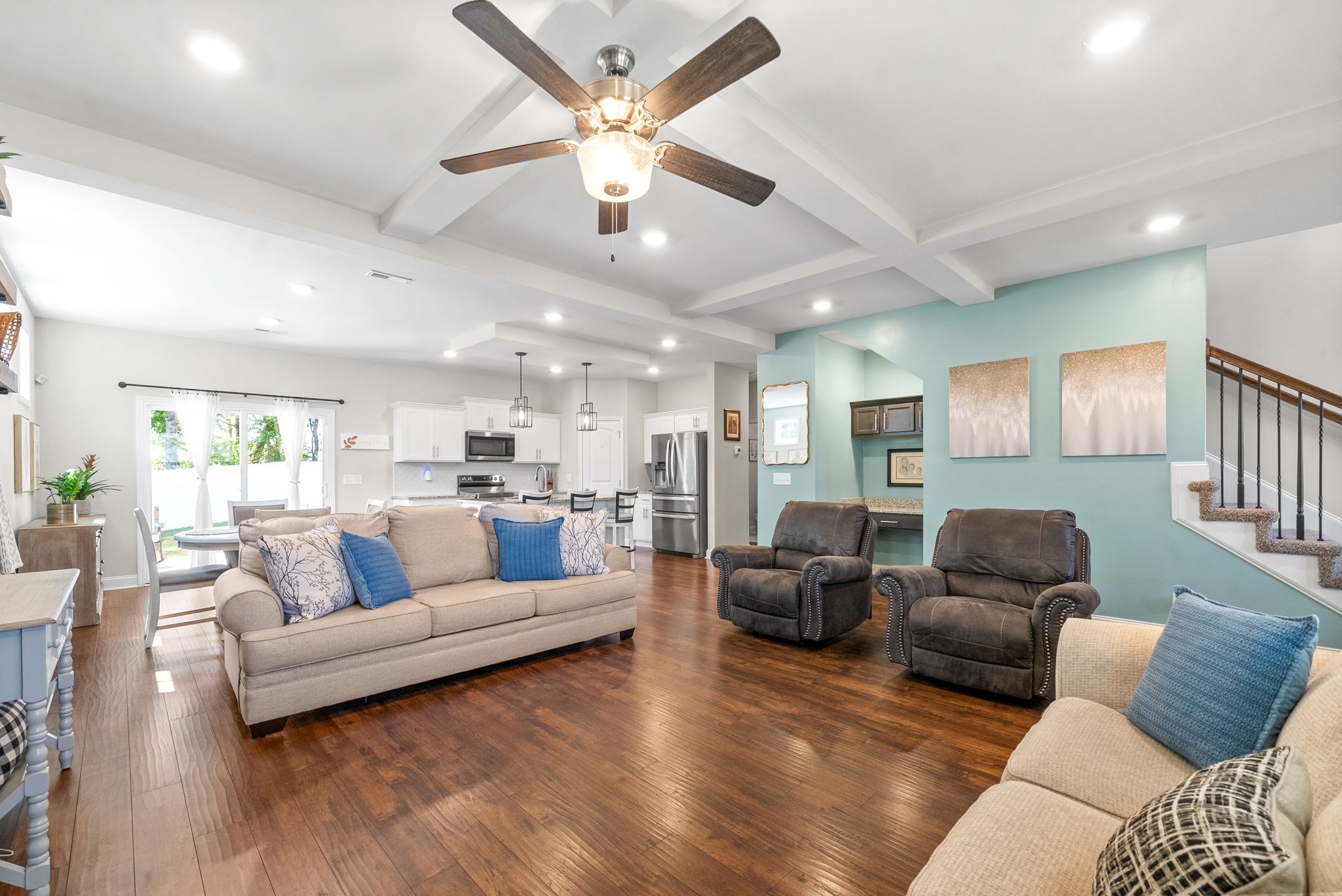 Image 11 of 21 For 8670 88th Place