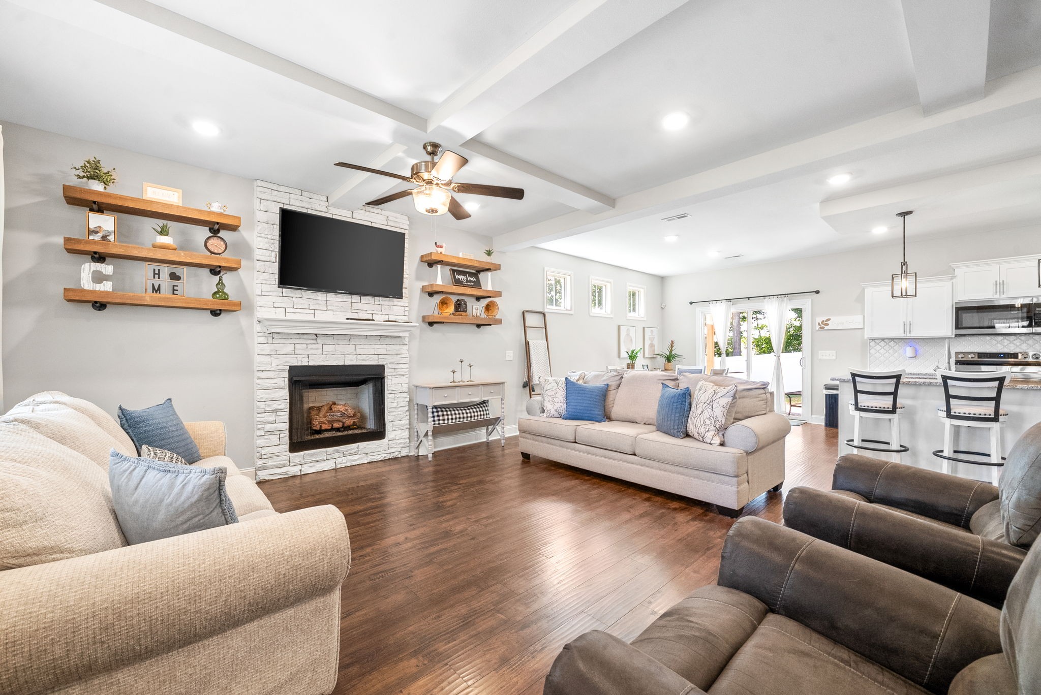 Image 7 of 21 For 8670 88th Place