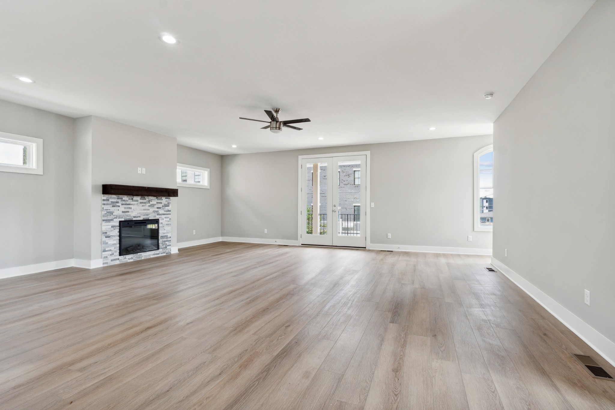 Image 10 of 77 For 5383 48th Place