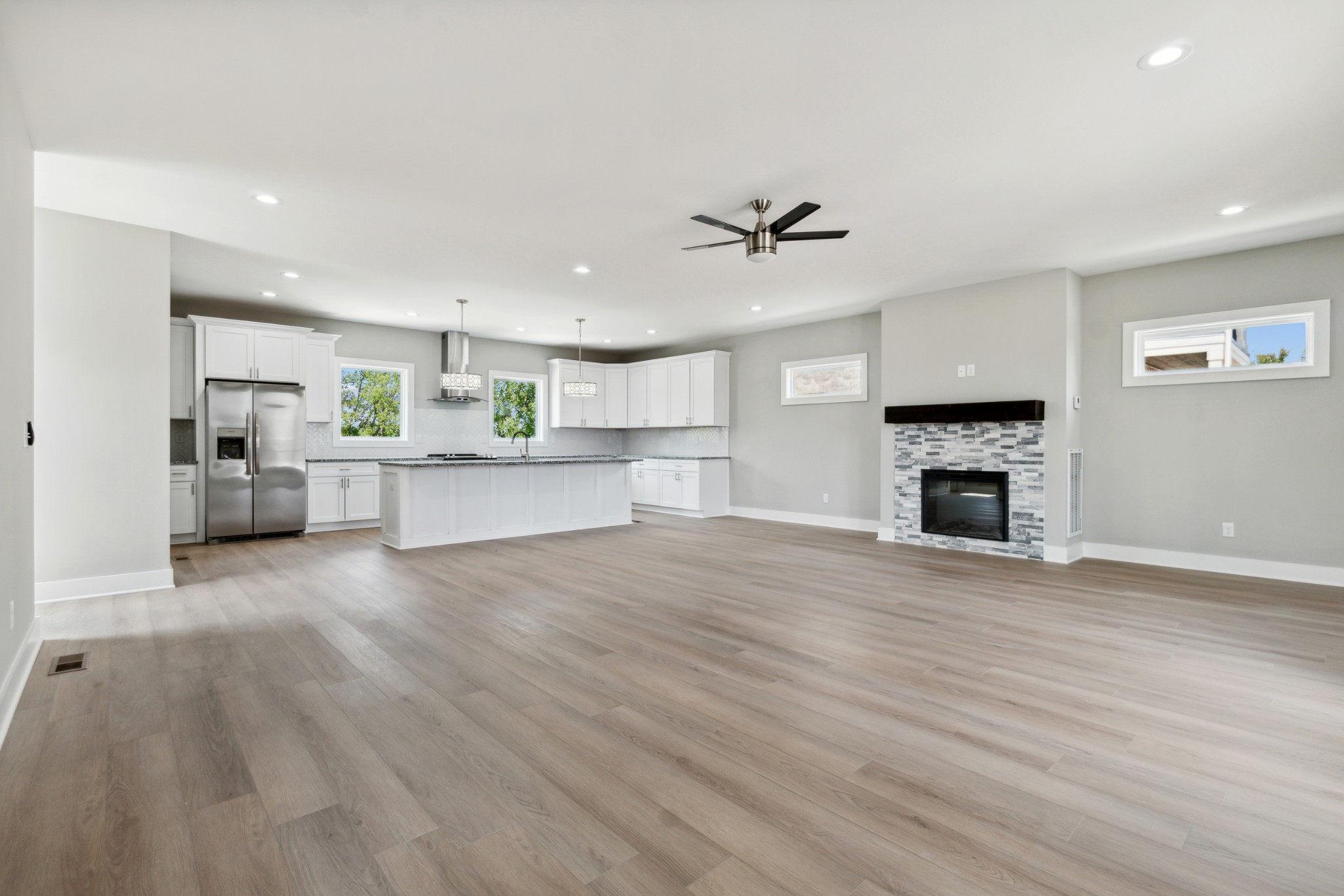 Image 13 of 77 For 5383 48th Place