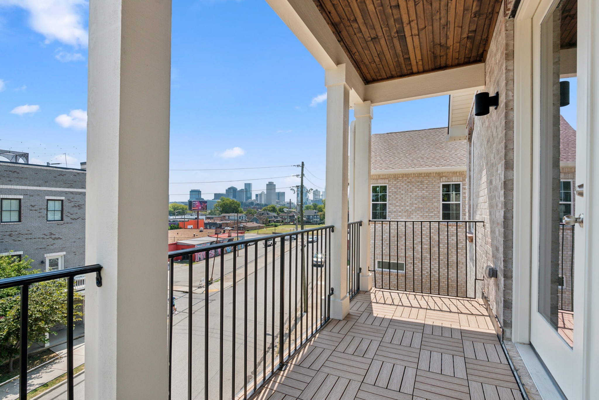 Image 14 of 77 For 5383 48th Place