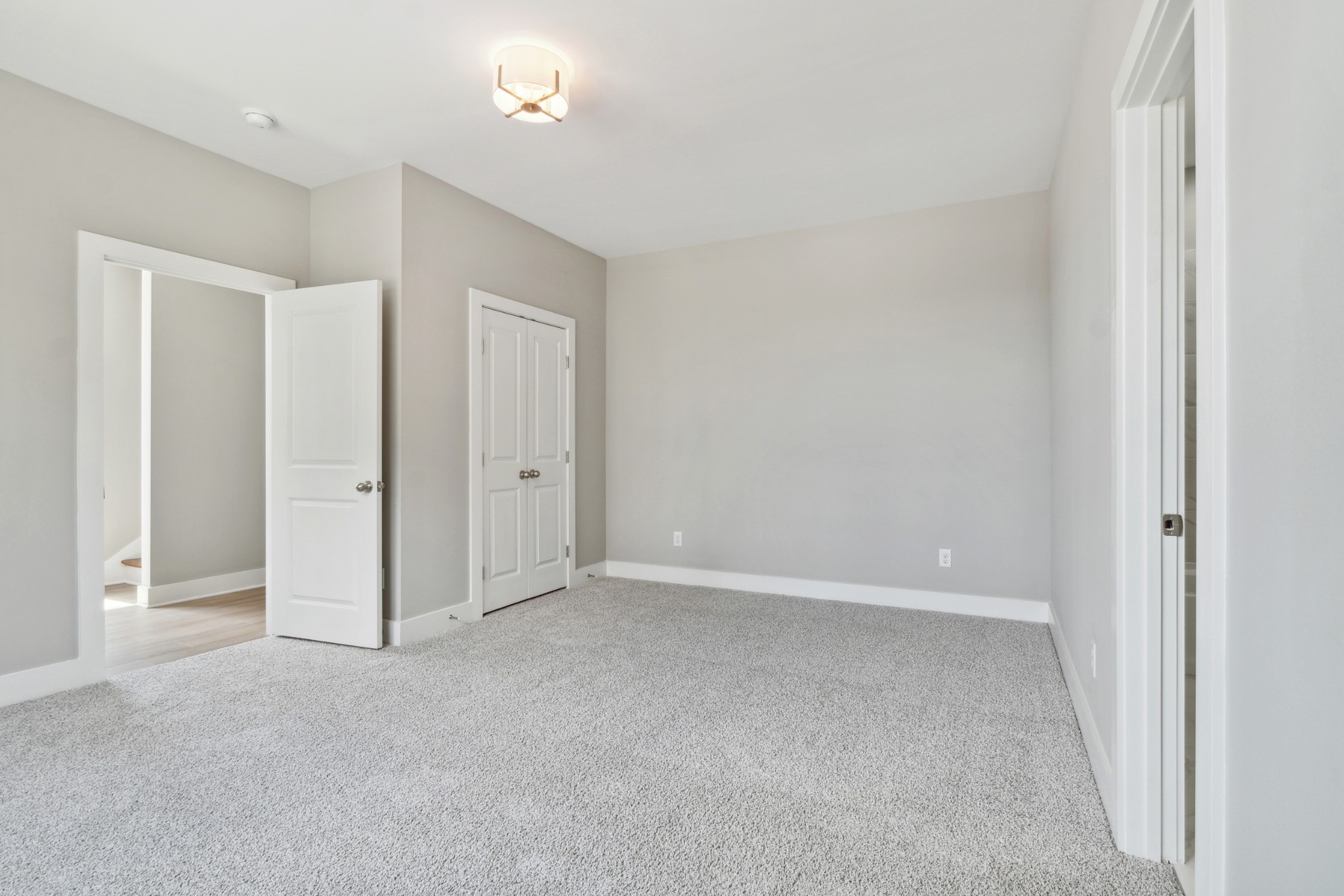 Image 31 of 77 For 5383 48th Place