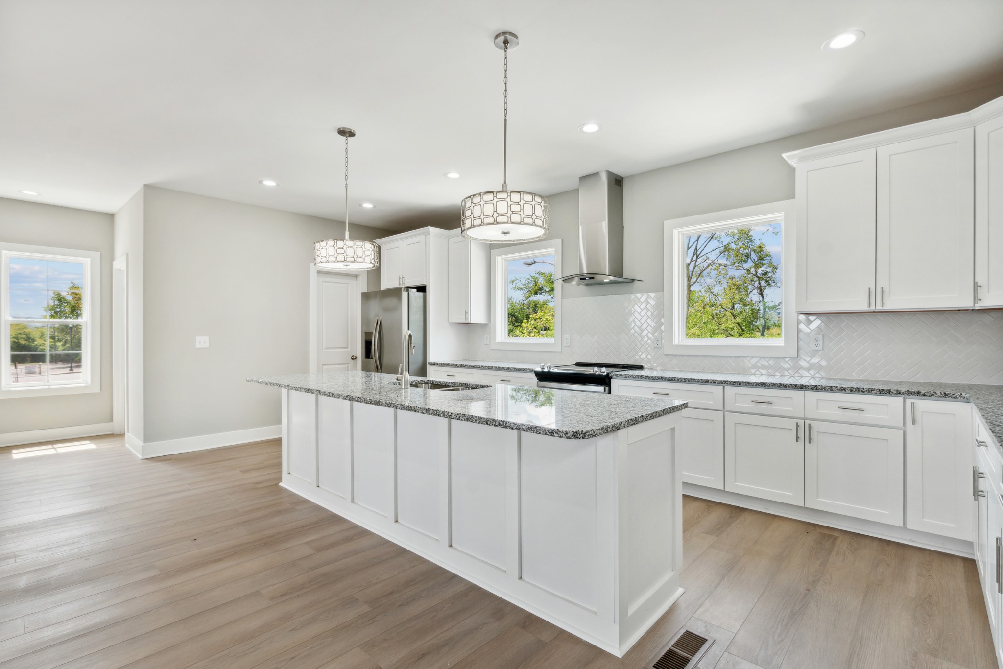 Image 6 of 77 For 5383 48th Place