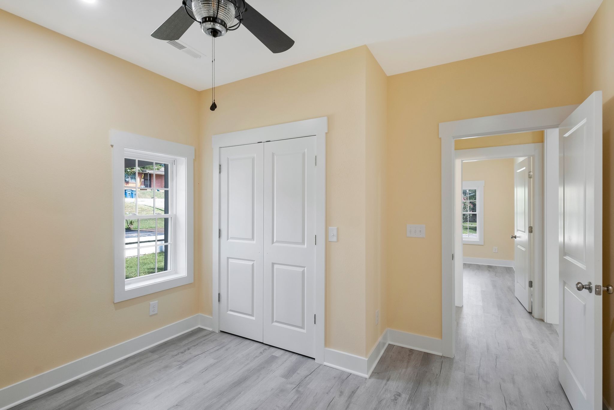 Image 16 of 30 For 9987 39th Terrace