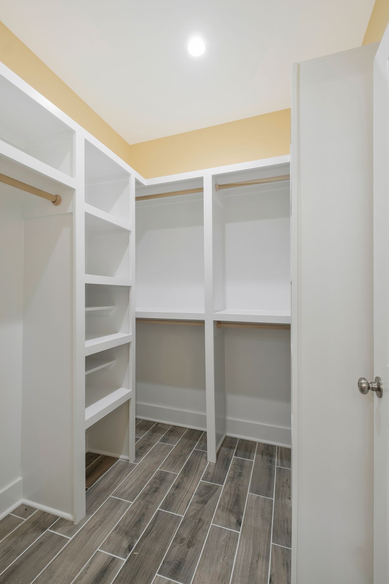 Image 23 of 30 For 9987 39th Terrace